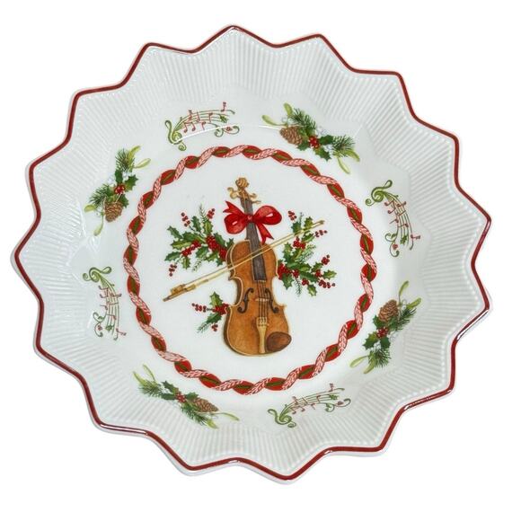 Villeroy & Boch Music Note Violin Christmas Toy Fantasy Plate Bowl Dish Candy 6" - Picture 7 of 7
